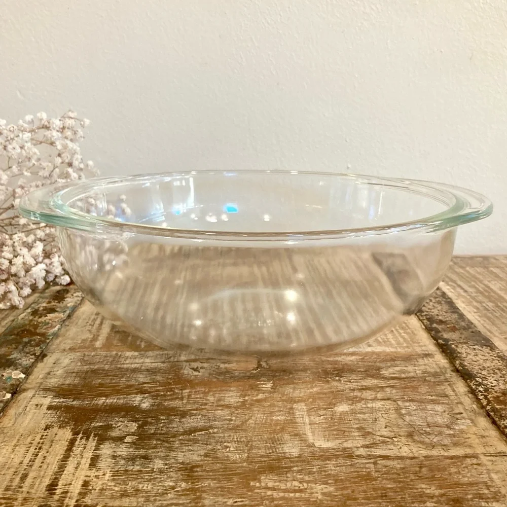 PYREX Round Casserole Baking Dish 024 B-2 2 Quart QT Clear Glass Bowl Ovenware